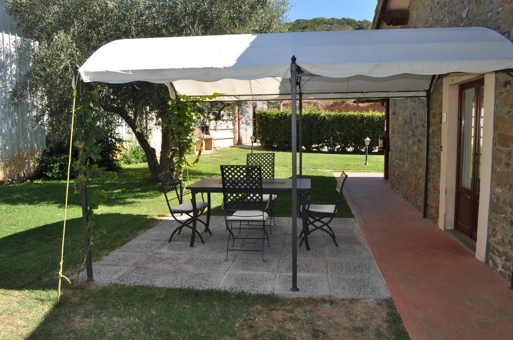 Вилла Agriturismo Il Cerrosughero Скарлино Номер фото